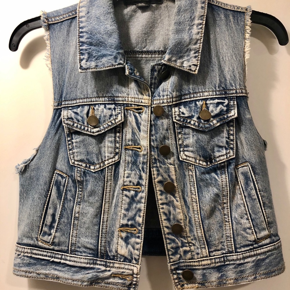 Distressed Jean vest